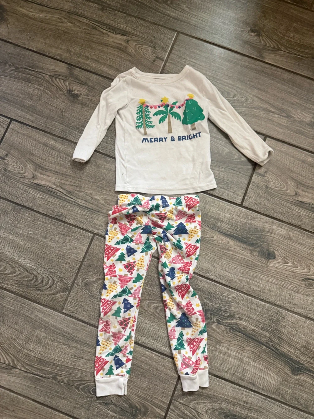 Old Navy Cream Tee with Navy Logo